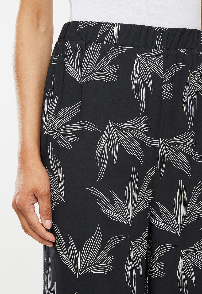 edit - Bold print pallazzo pant - black & white 