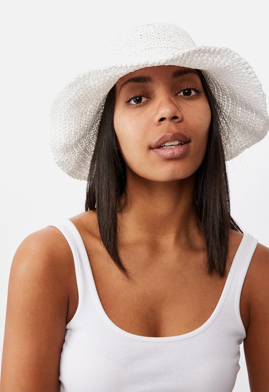 Rubi - Kimberley crochet bucket hat - white