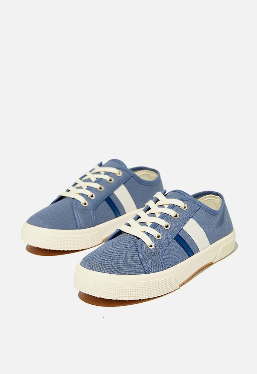 Cotton On - Lisa lace up plimsoll - dusty blue navy stripe