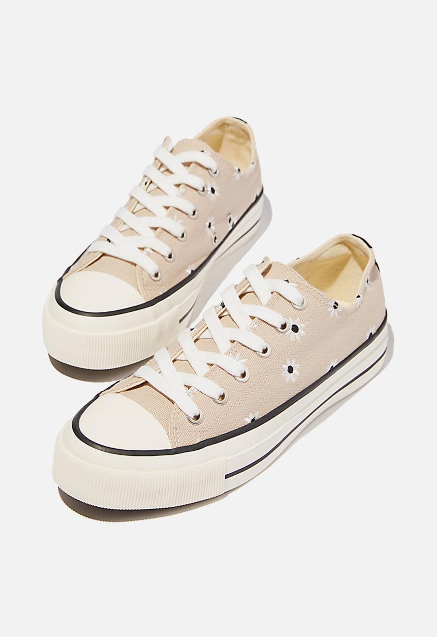 Cotton On - Billie retro low rise - daisy ecru embroidery