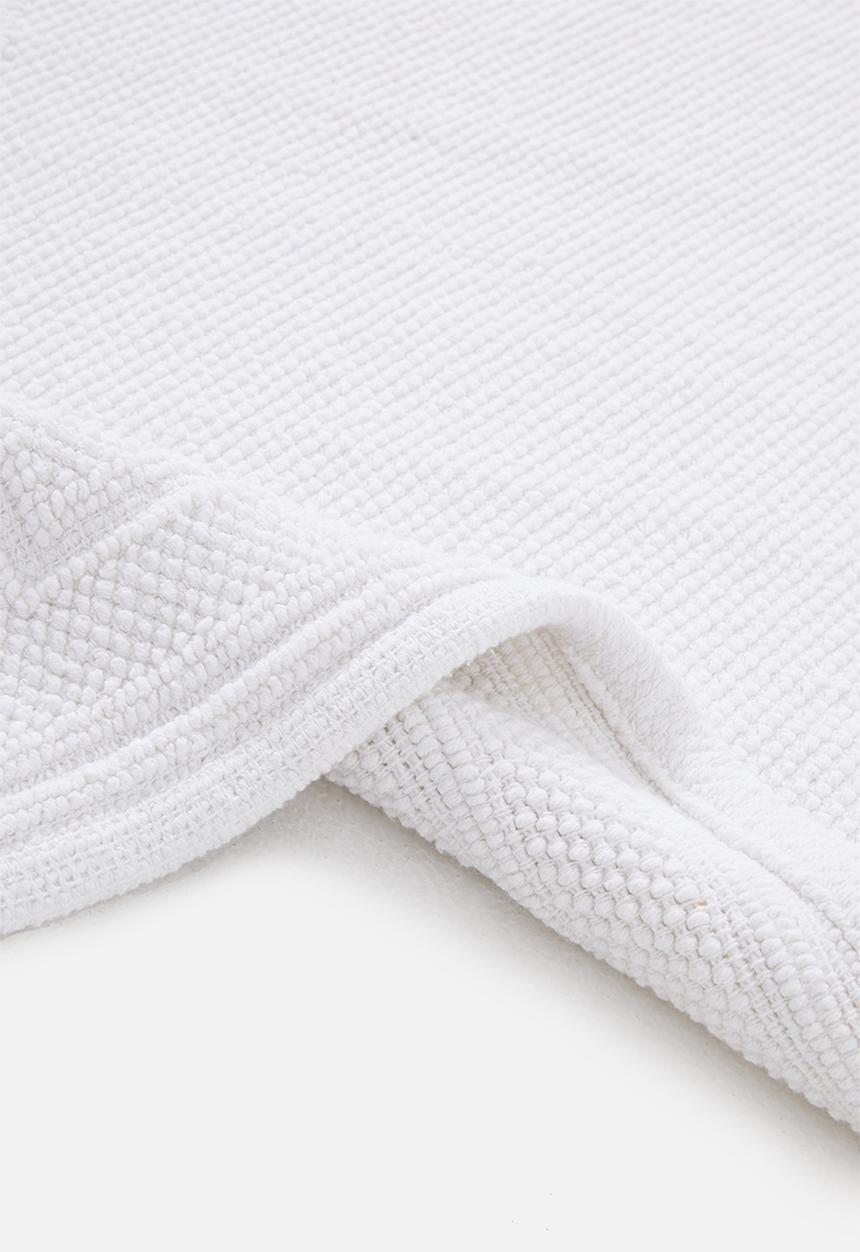 Sixth Floor - Nea bath mat - white