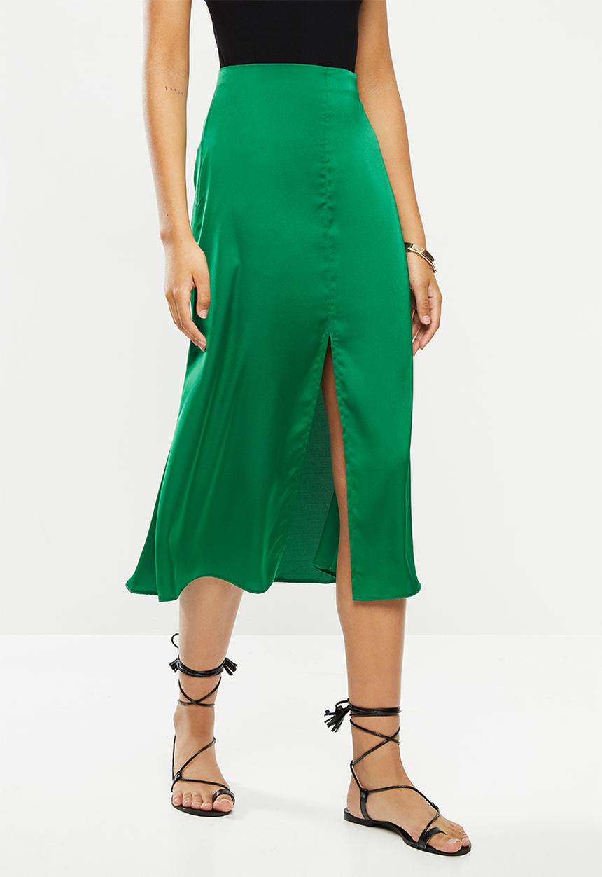 VELVET - Midi satin slip skirt with slit - green