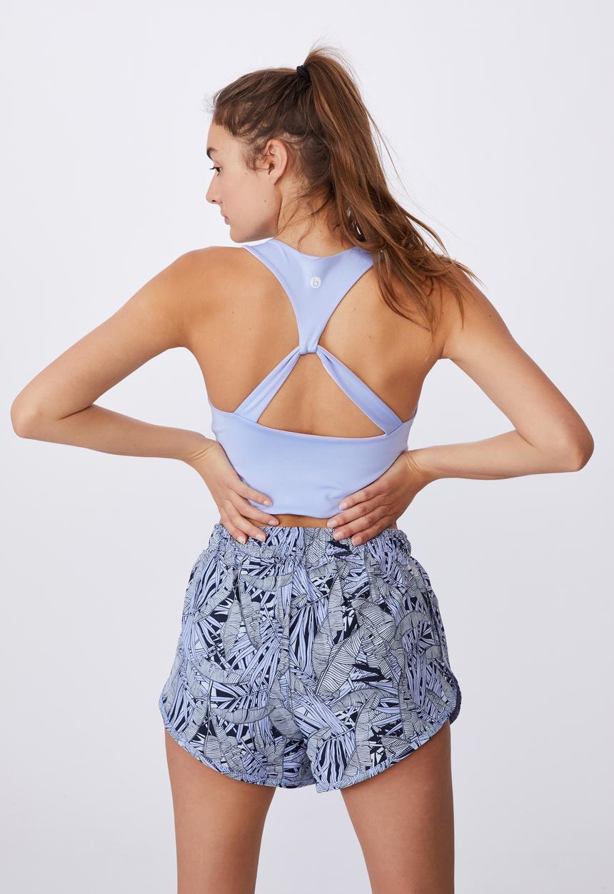 Cotton On - Move jogger short - minimal leaf