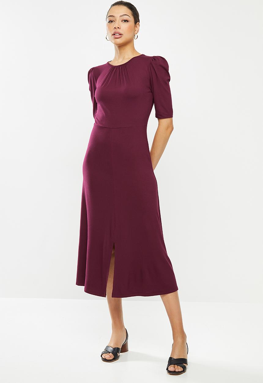 edit - Short sleeve ruched knit maxi - burgundy