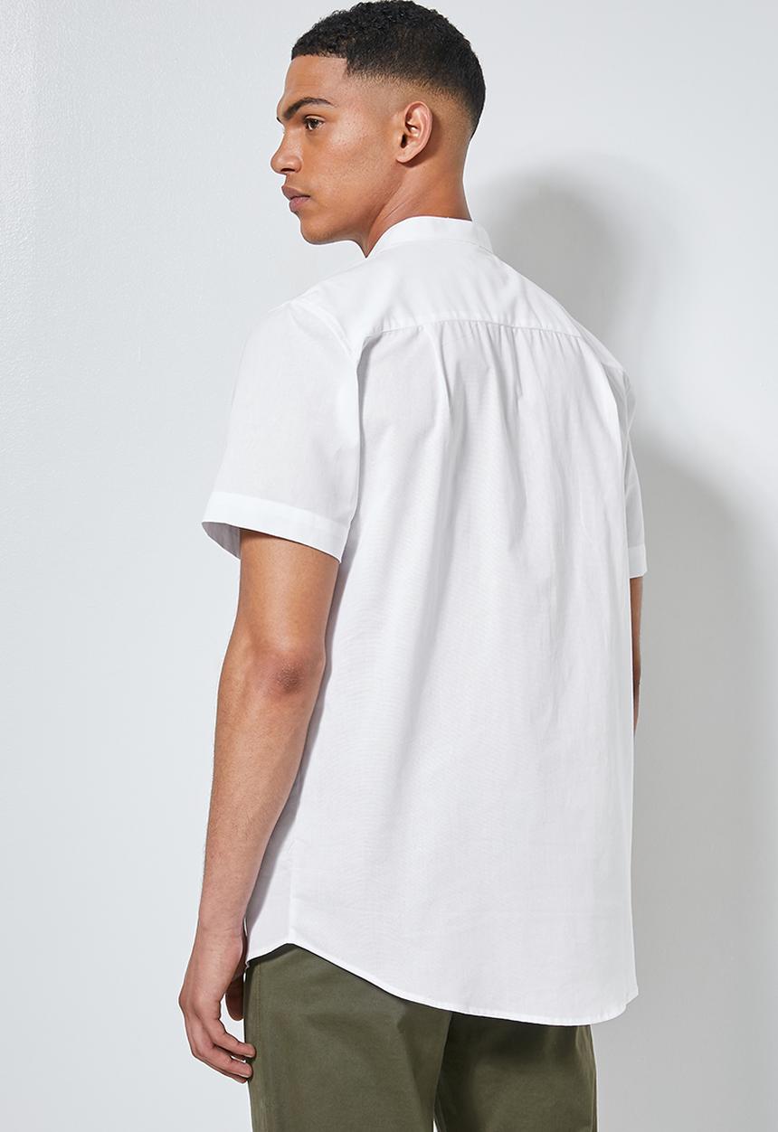 Superbalist - Regular fit mandarin short sleeve shirt - white