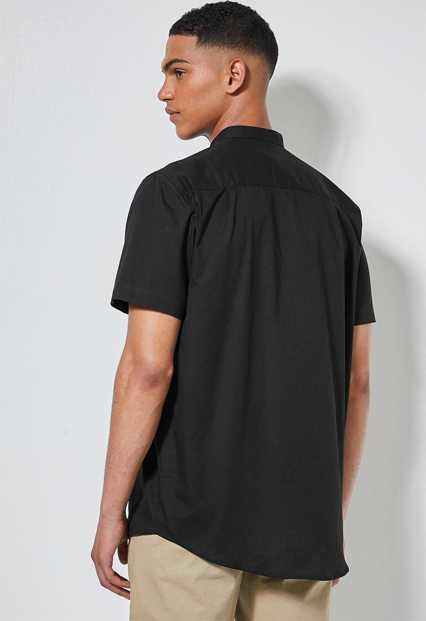 Superbalist - Regular fit mandarin short sleeve shirt - black