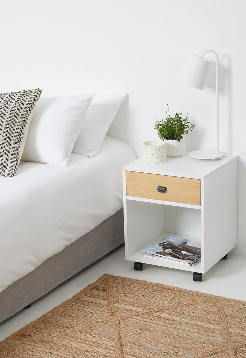 Sixth Floor - Cuba pedestal on wheels - white