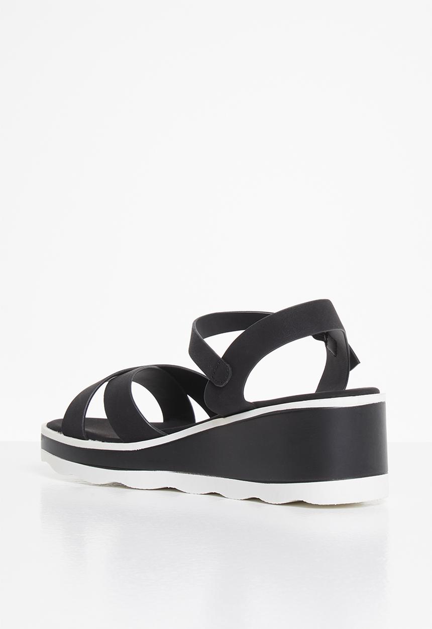Jada - Criss-cross wedge - black