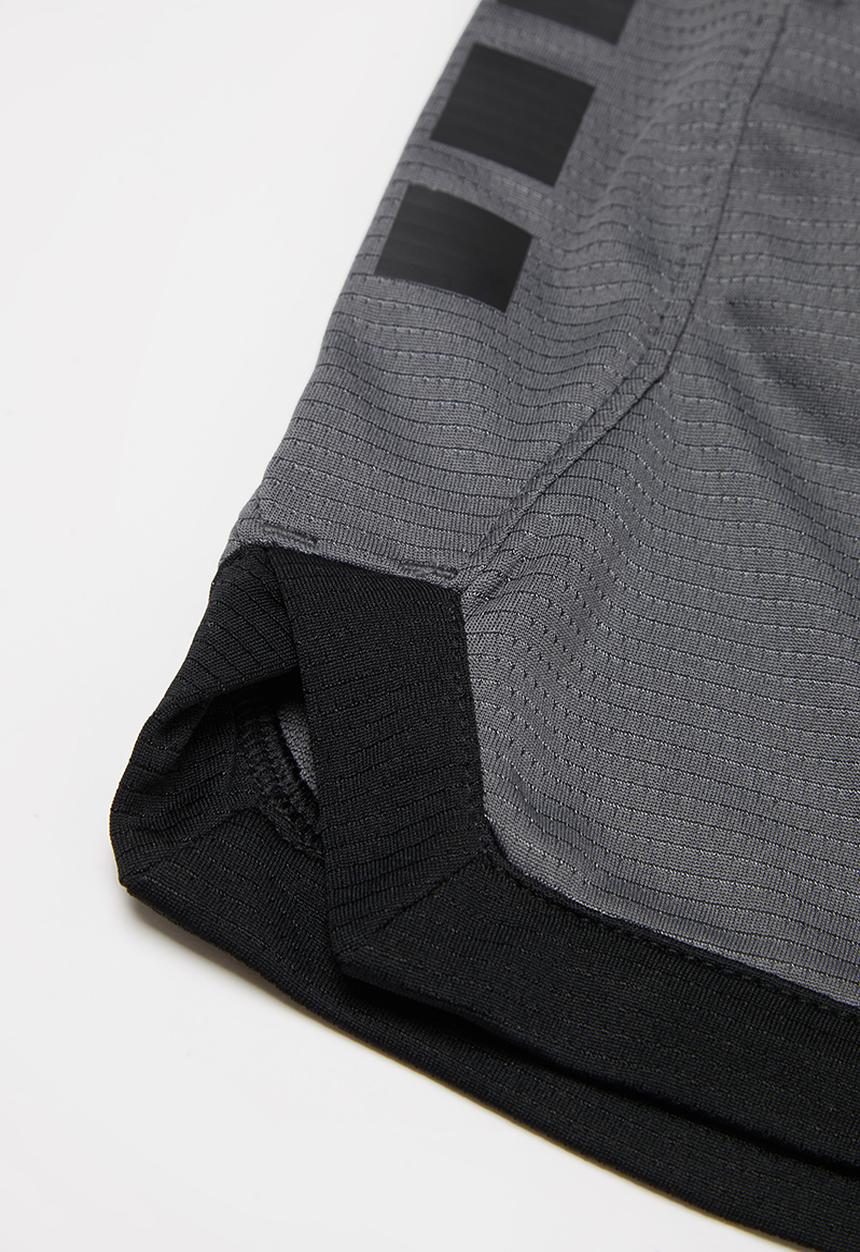 Nike - Nkb elite stripe short - grey