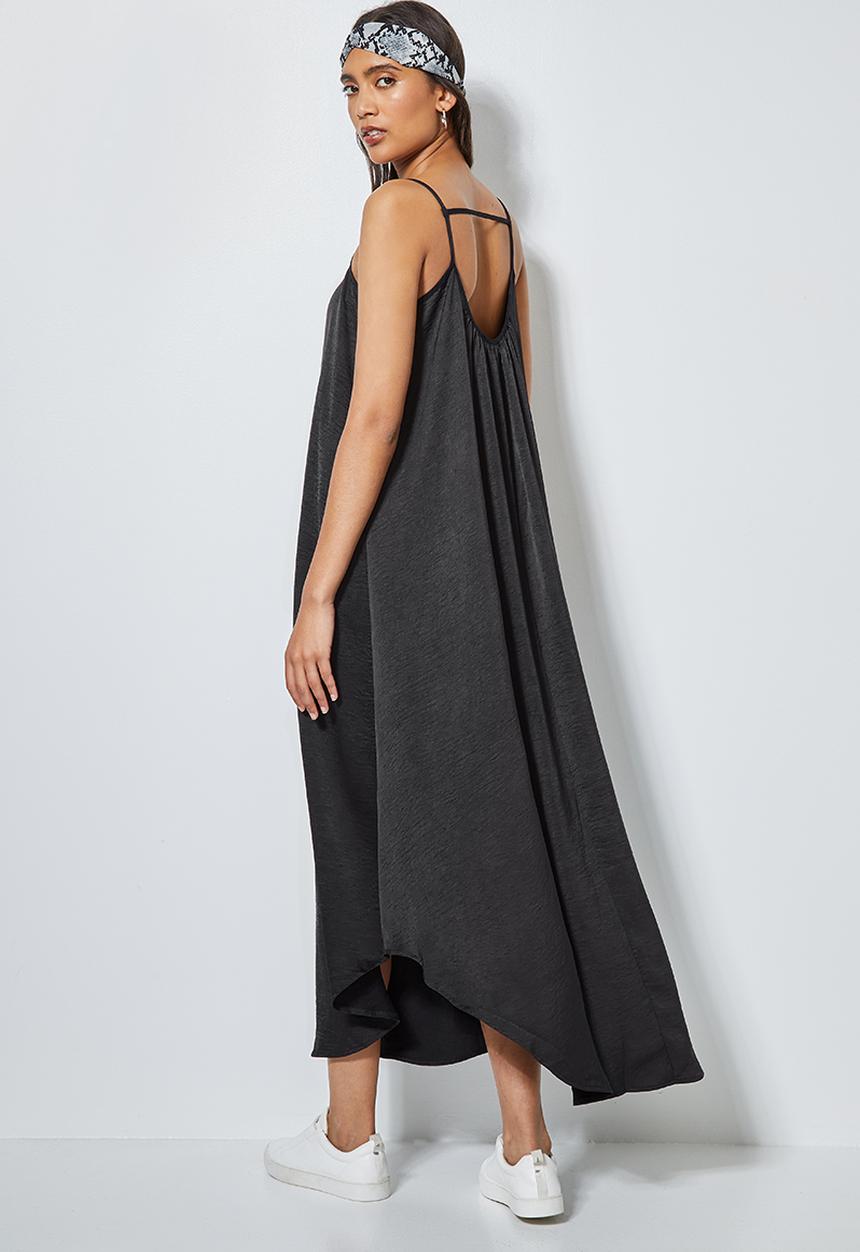 Superbalist - Back detail volume maxi - black