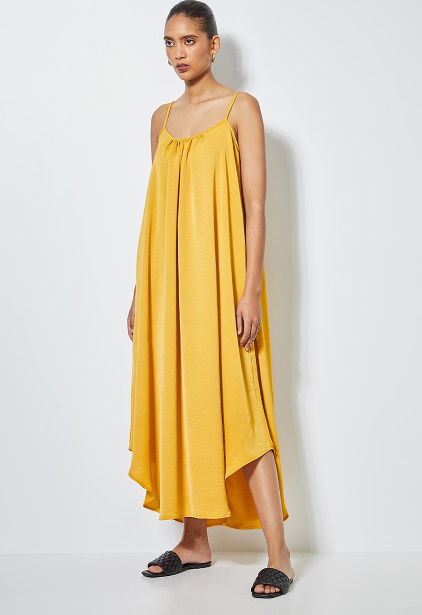 Superbalist - Back detail volume maxi - yellow