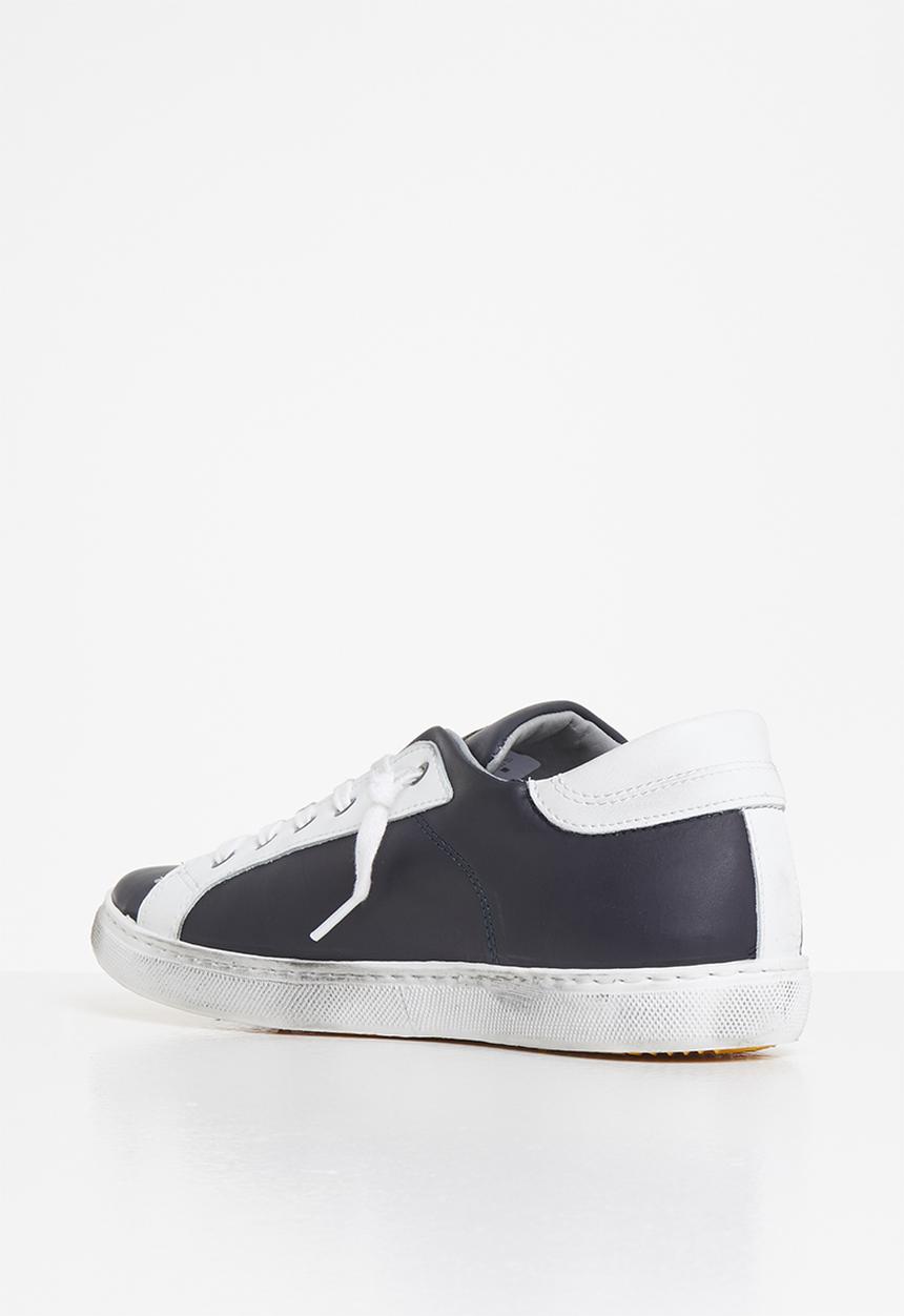 2STAR - 2sd 1603 - navy & white 