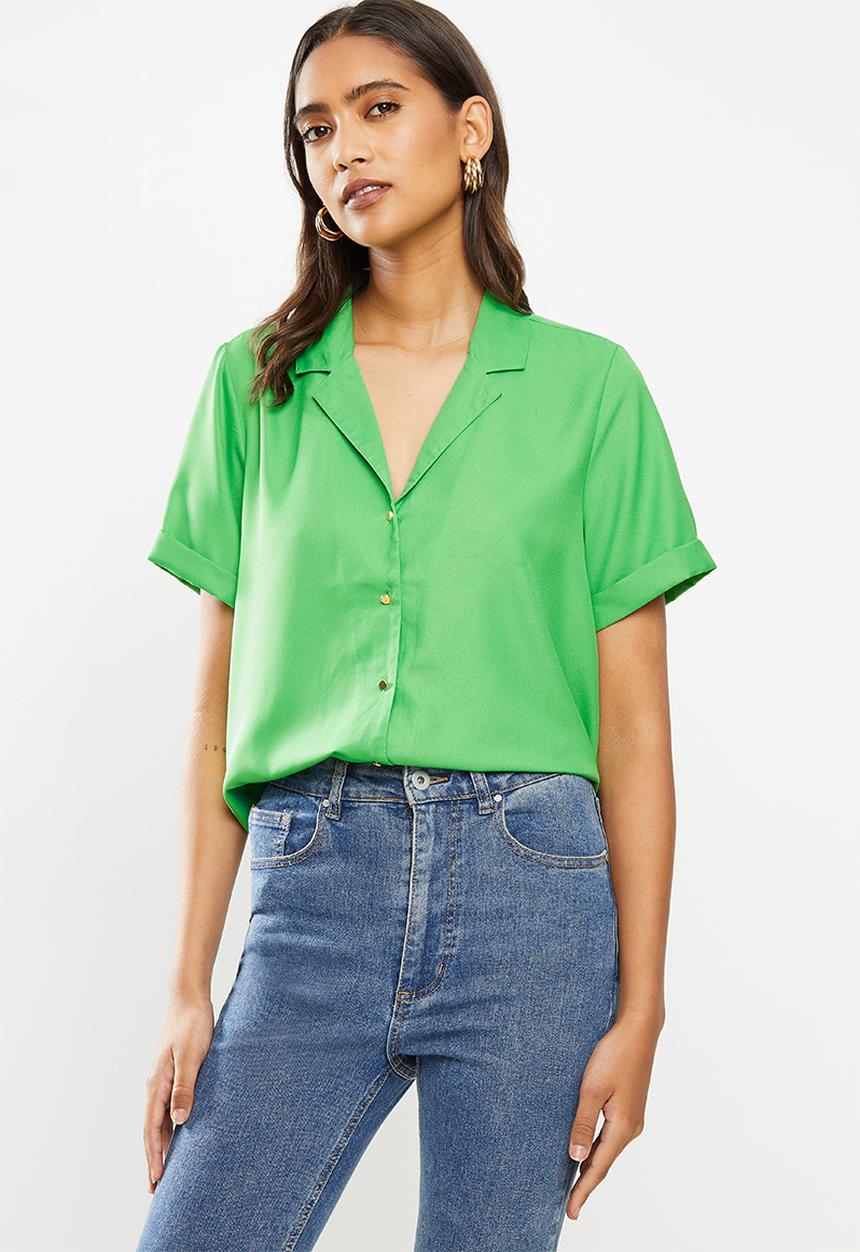 ONLY - Elvina short sleeve button through - green