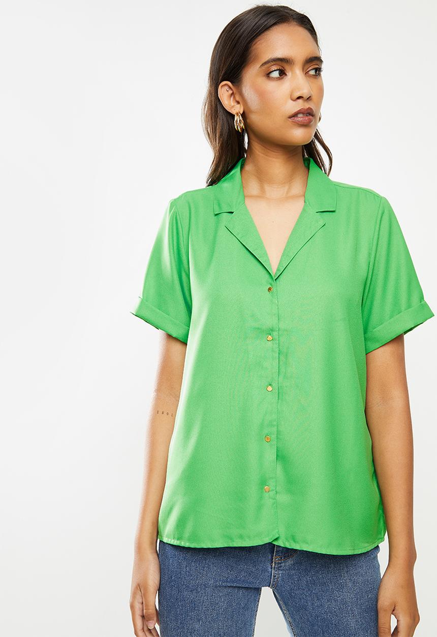 ONLY - Elvina short sleeve button through - green