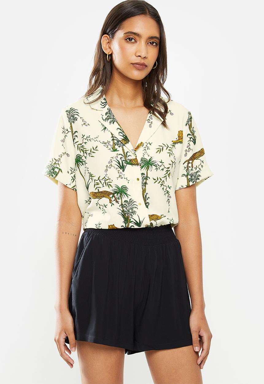 ONLY - Elvina short sleeve button through - yellow