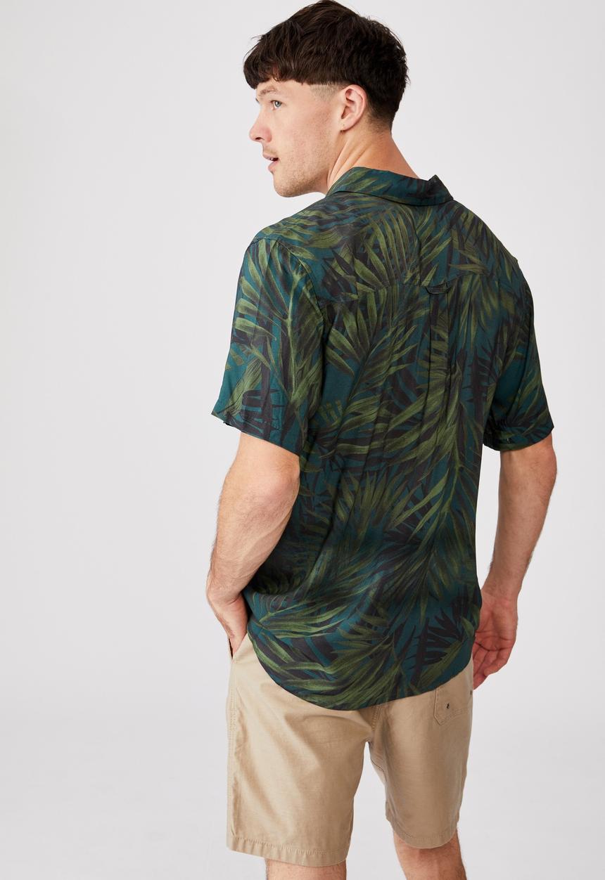 Cotton On - Short sleeve resort shirt - the fronz