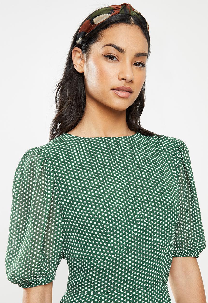 Glamorous - Petite Puff sleeve mini dress - green & white 