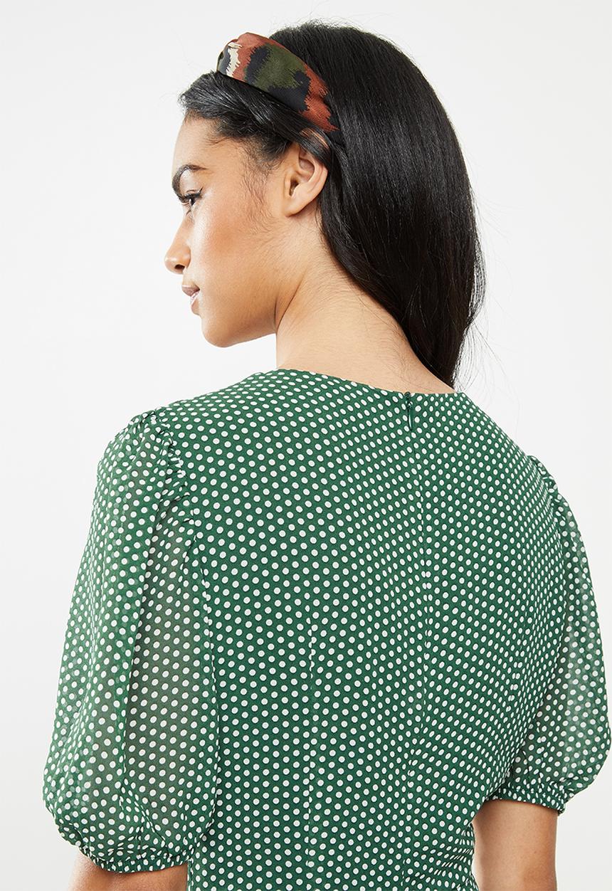 Glamorous - Petite Puff sleeve mini dress - green & white 