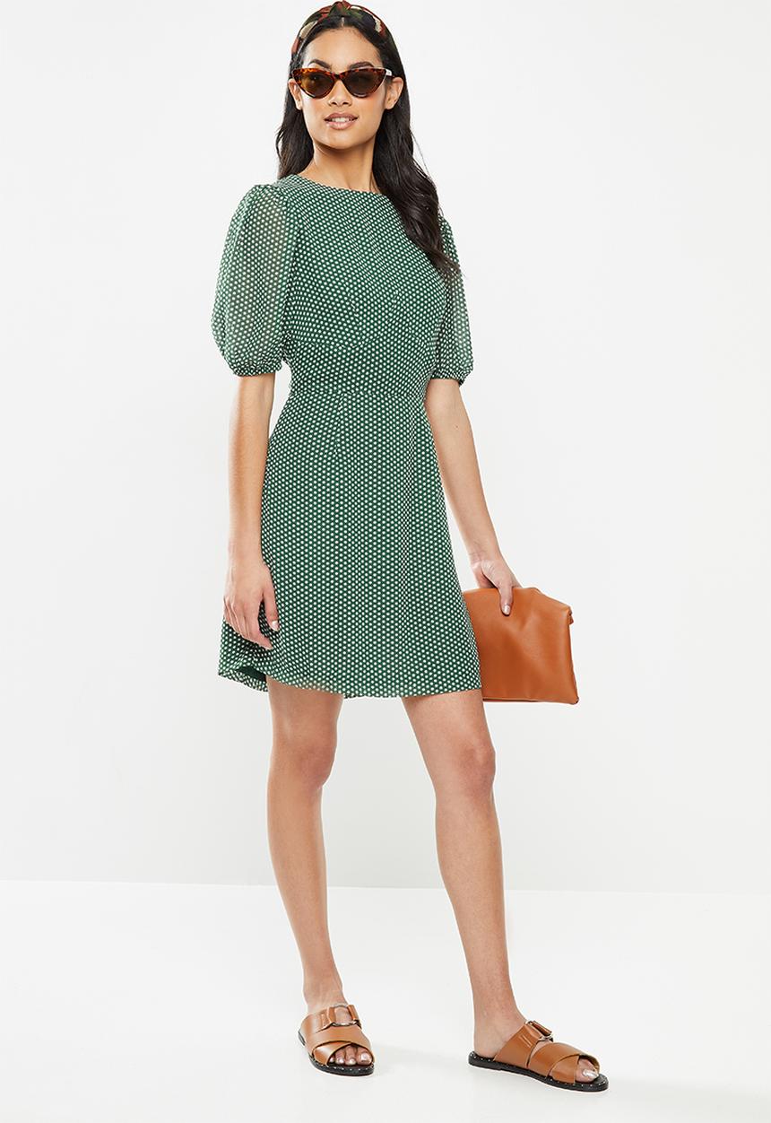 Glamorous - Petite Puff sleeve mini dress - green & white 