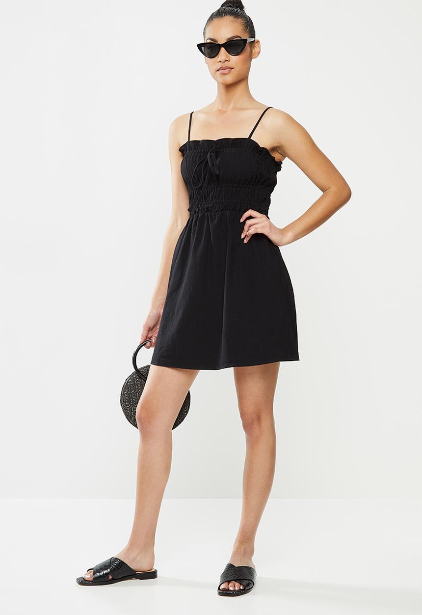 Glamorous - Petite ruched bodice mini with spaghetti straps - black
