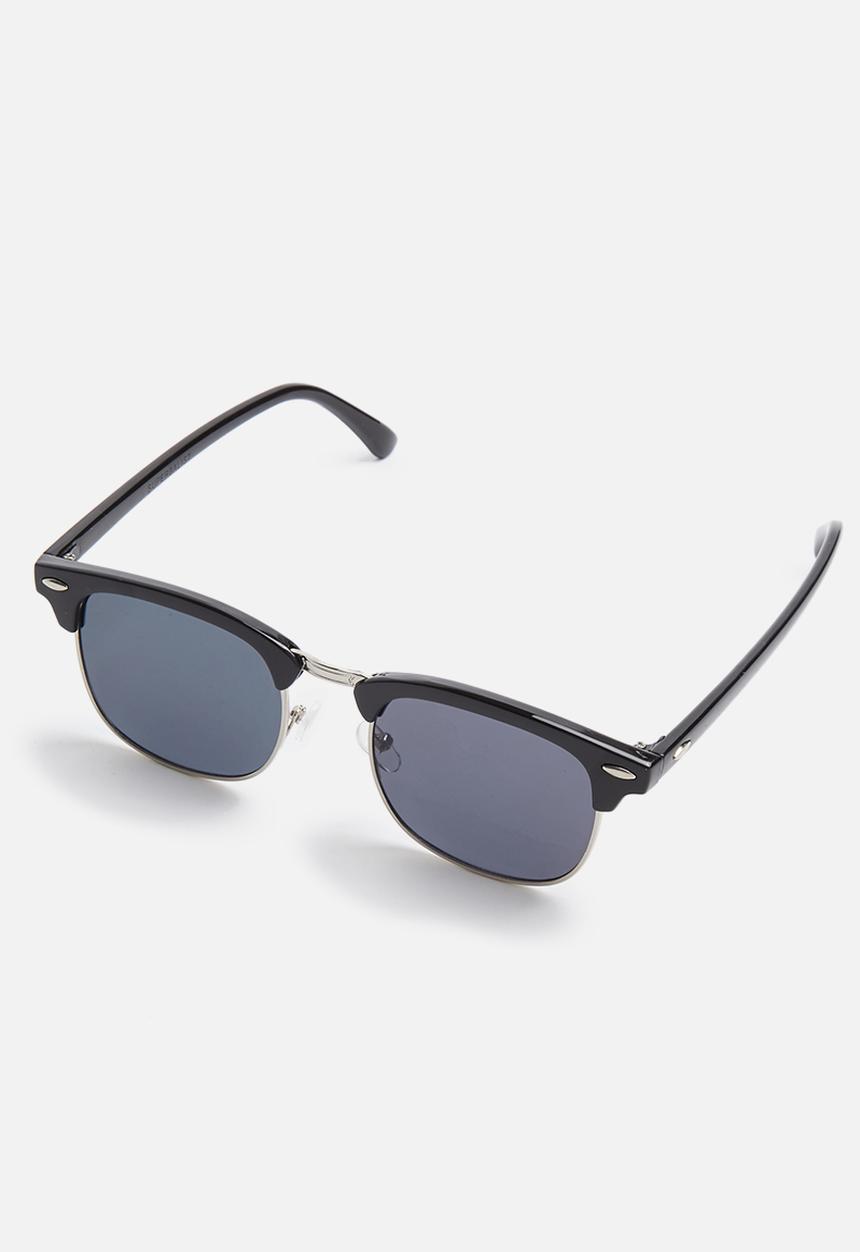Superbalist - Brooklyn sunglasses - black