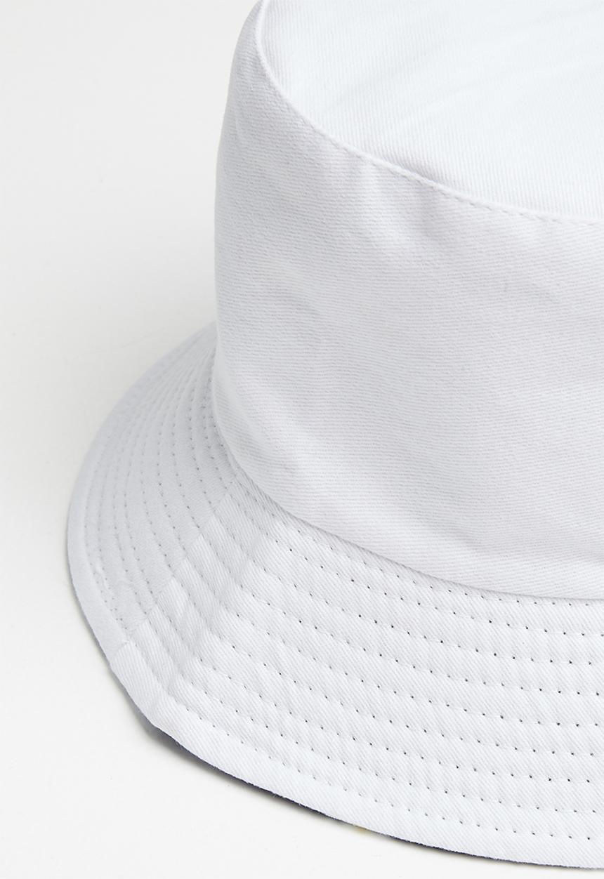 Superbalist - Reversible daisy bucket hat - white & black