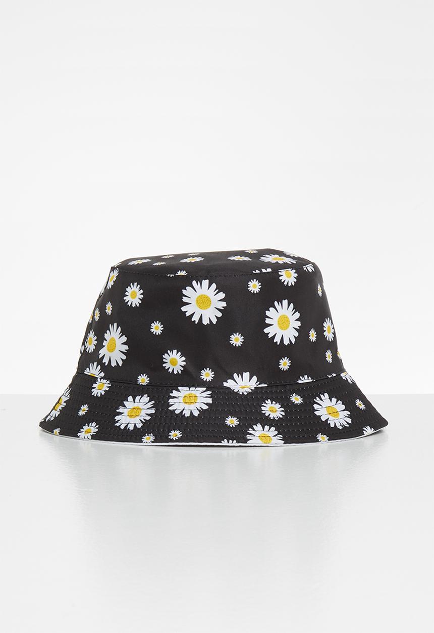 Superbalist - Reversible daisy bucket hat - white & black