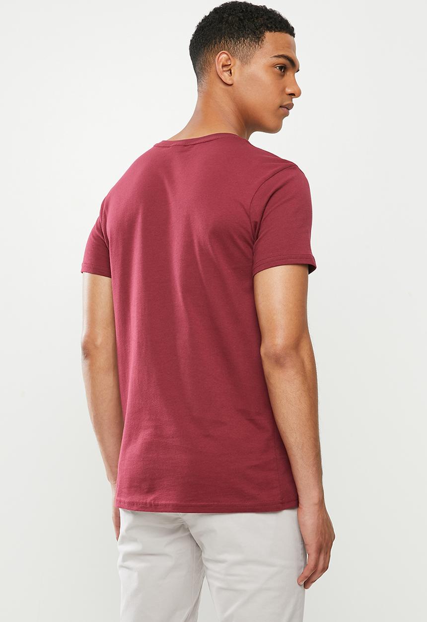 SOVIET - Springsteen slim fit s/slv crew neck tee - burgundy