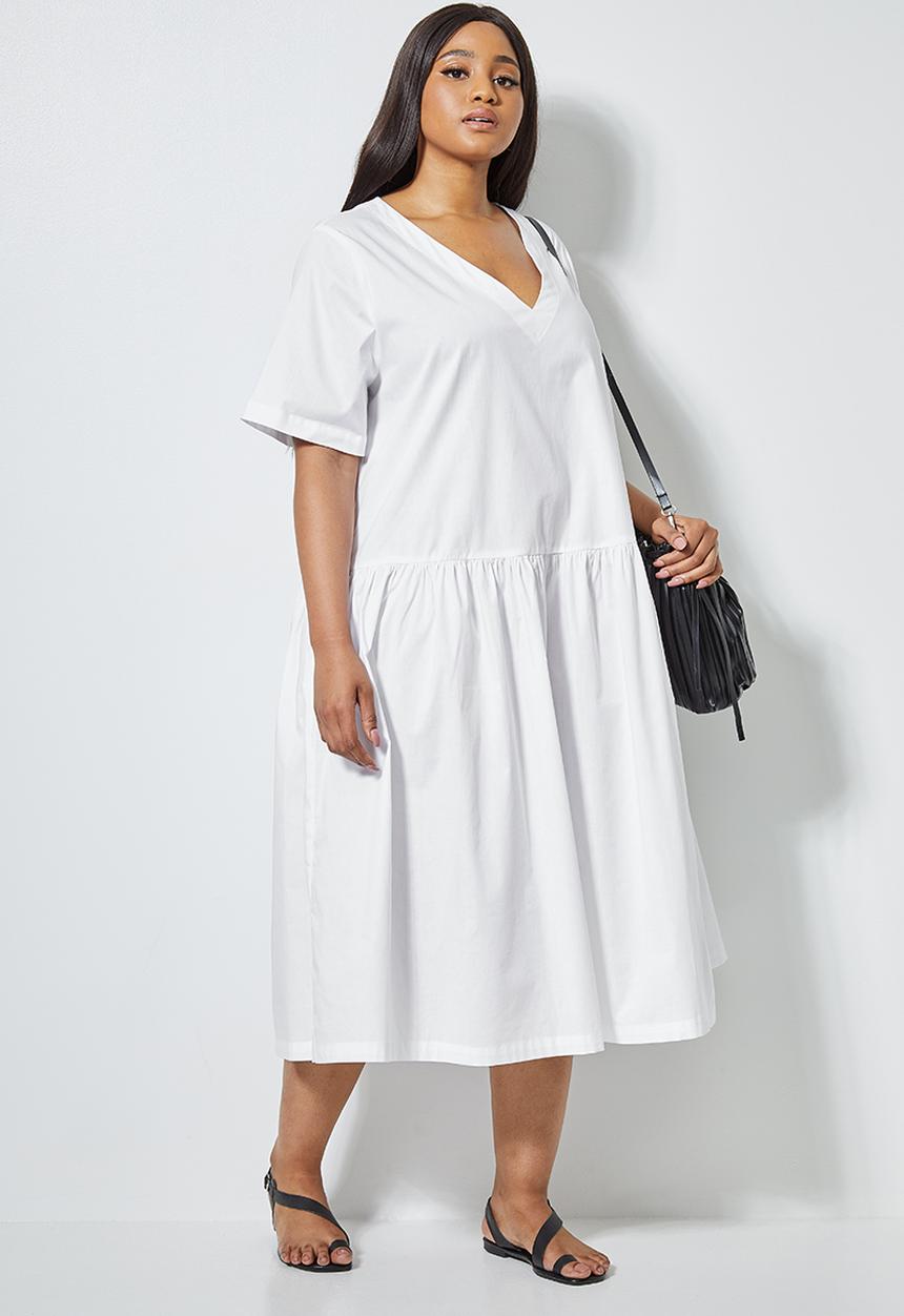 Superbalist - Dropped waist pocket detail dress - white