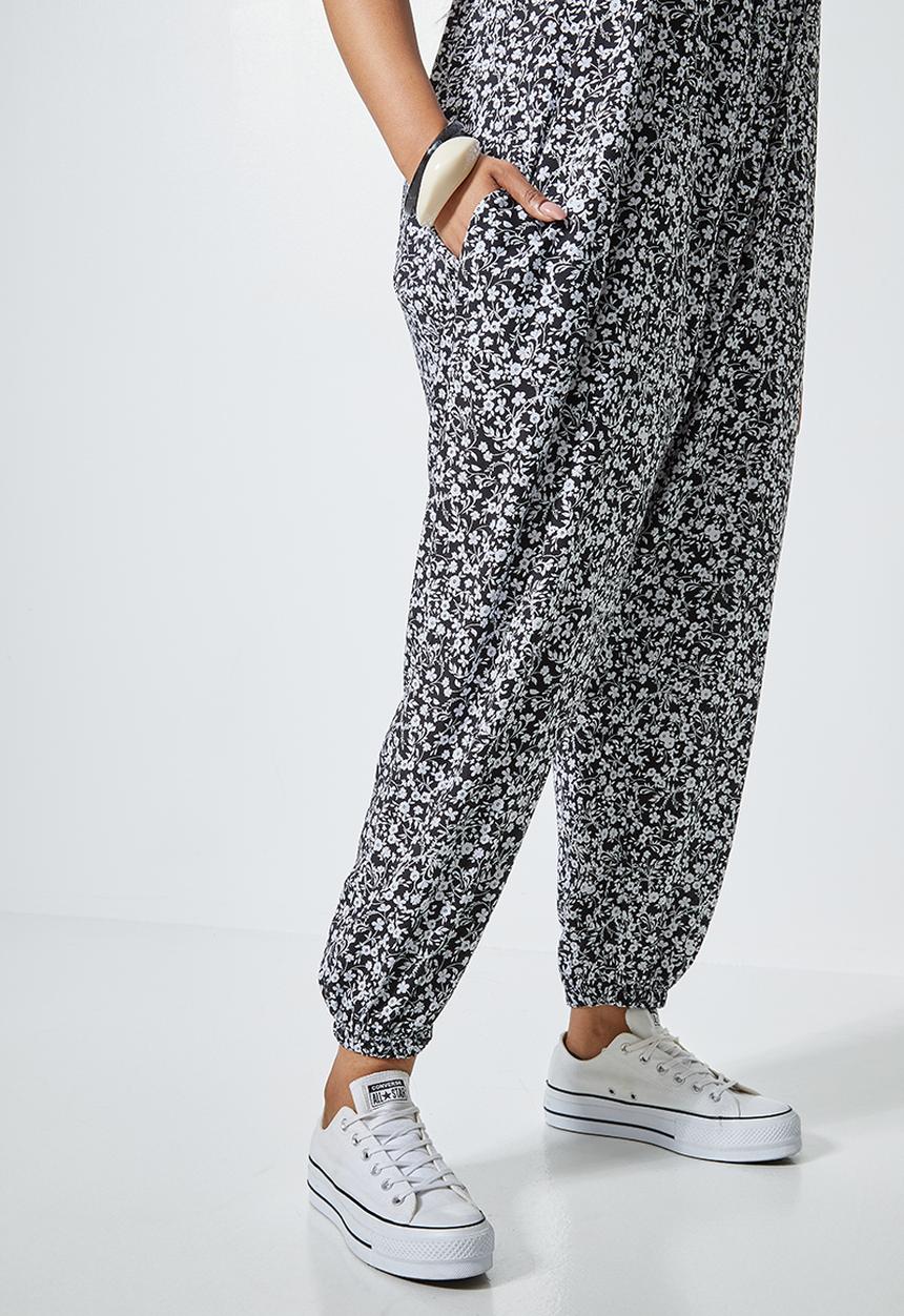 Superbalist - Easy fitting jumpsuit - black & white 