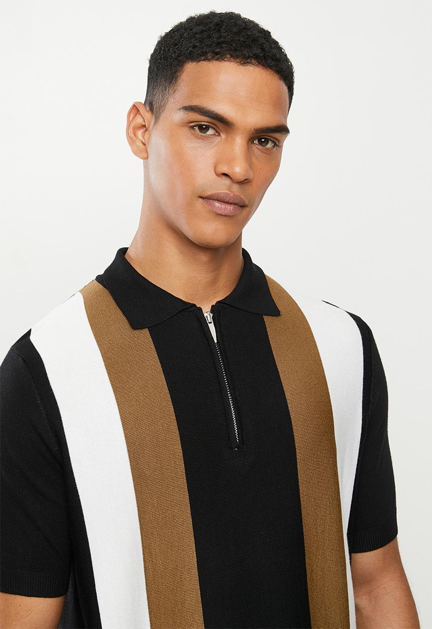 Jonathan D - Short sleeve knitted golfer - black