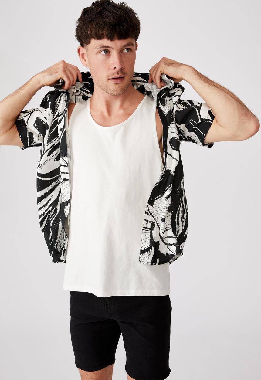 Cotton On - Short sleeve resort shirt - black & white 
