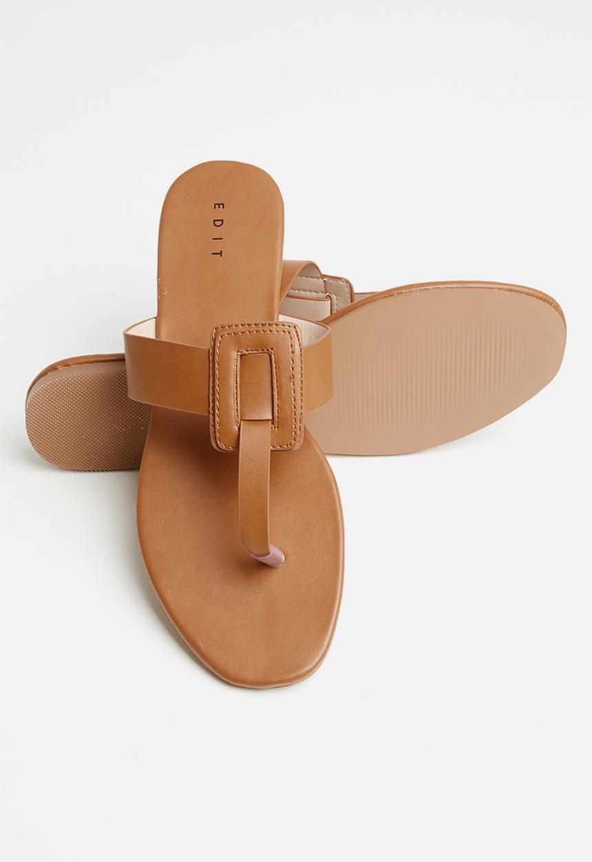 edit - Luca T-bar sandal - tan