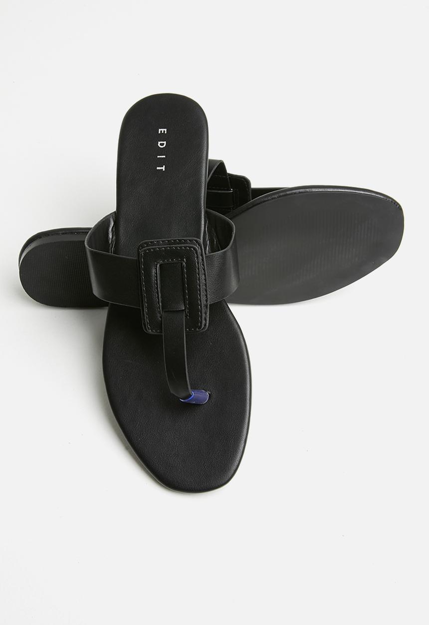 edit - Luca T-bar sandal - black