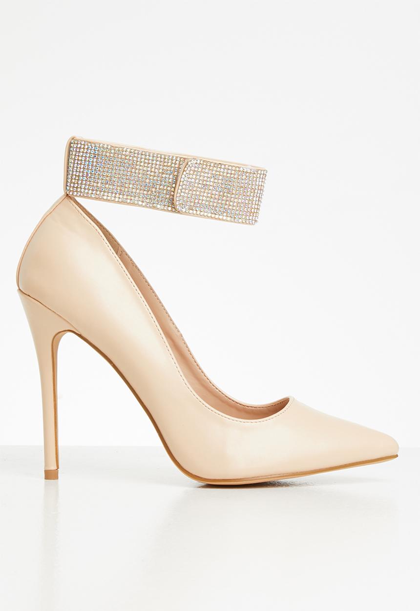 SISSY BOY - Cuff love. court with diamanté ankle strap - neutral