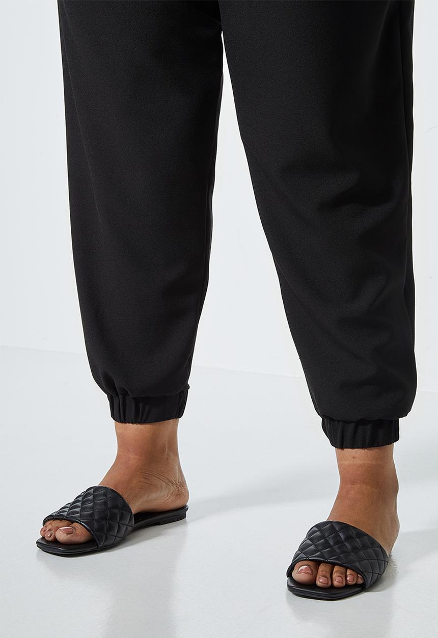 Superbalist - Crepe cuffed jogger - black