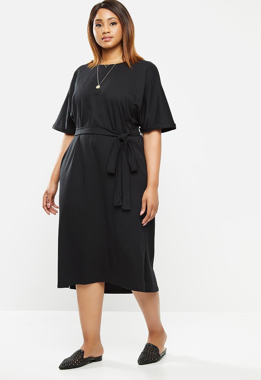 edit Plus - Belted short sleeve tee dress - black