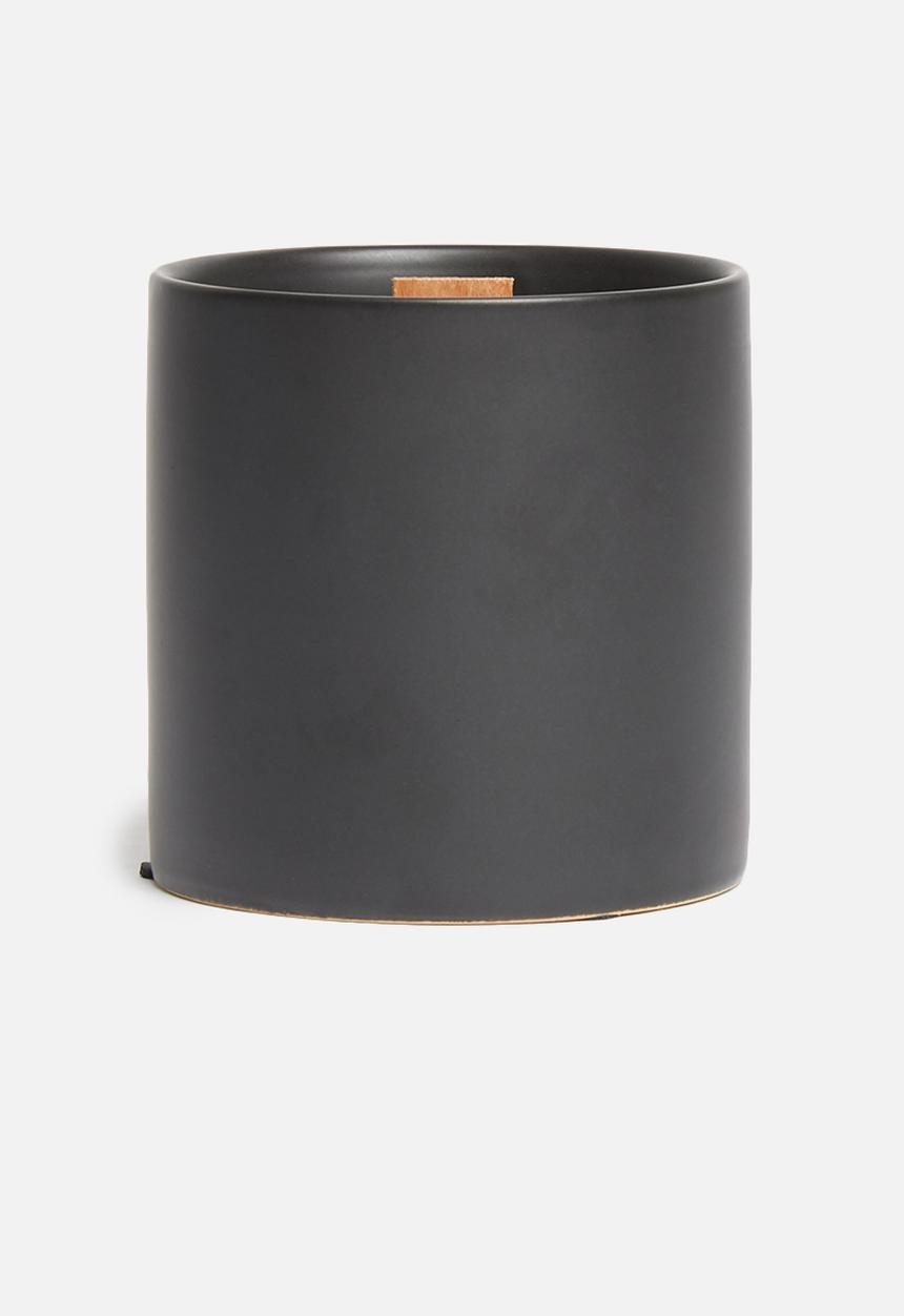 Paju Design Belgium - Dark classic matte candle - black 