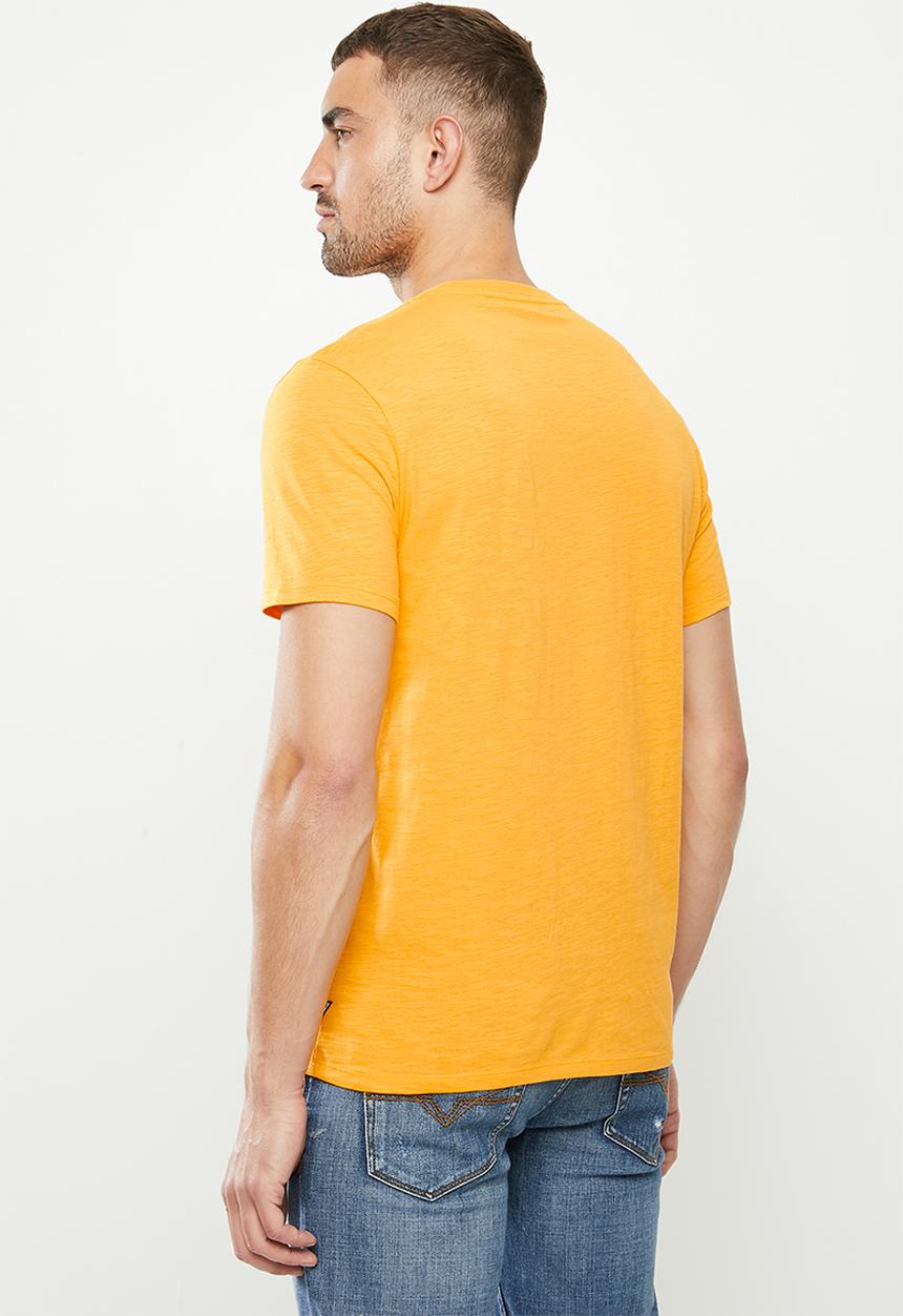 GUESS - Basic Guess Los Angeles tee - yellow