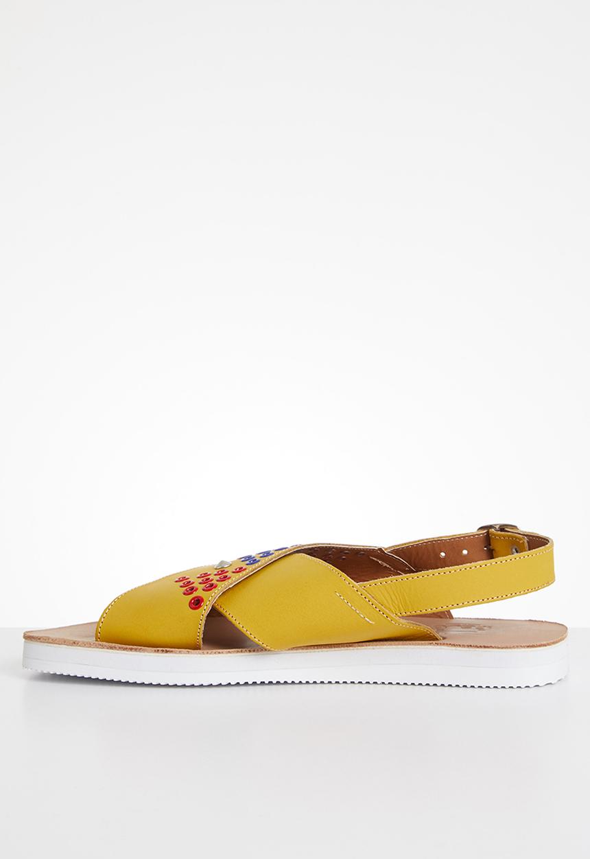 iFELE - Abantu platform leather sandal - yellow