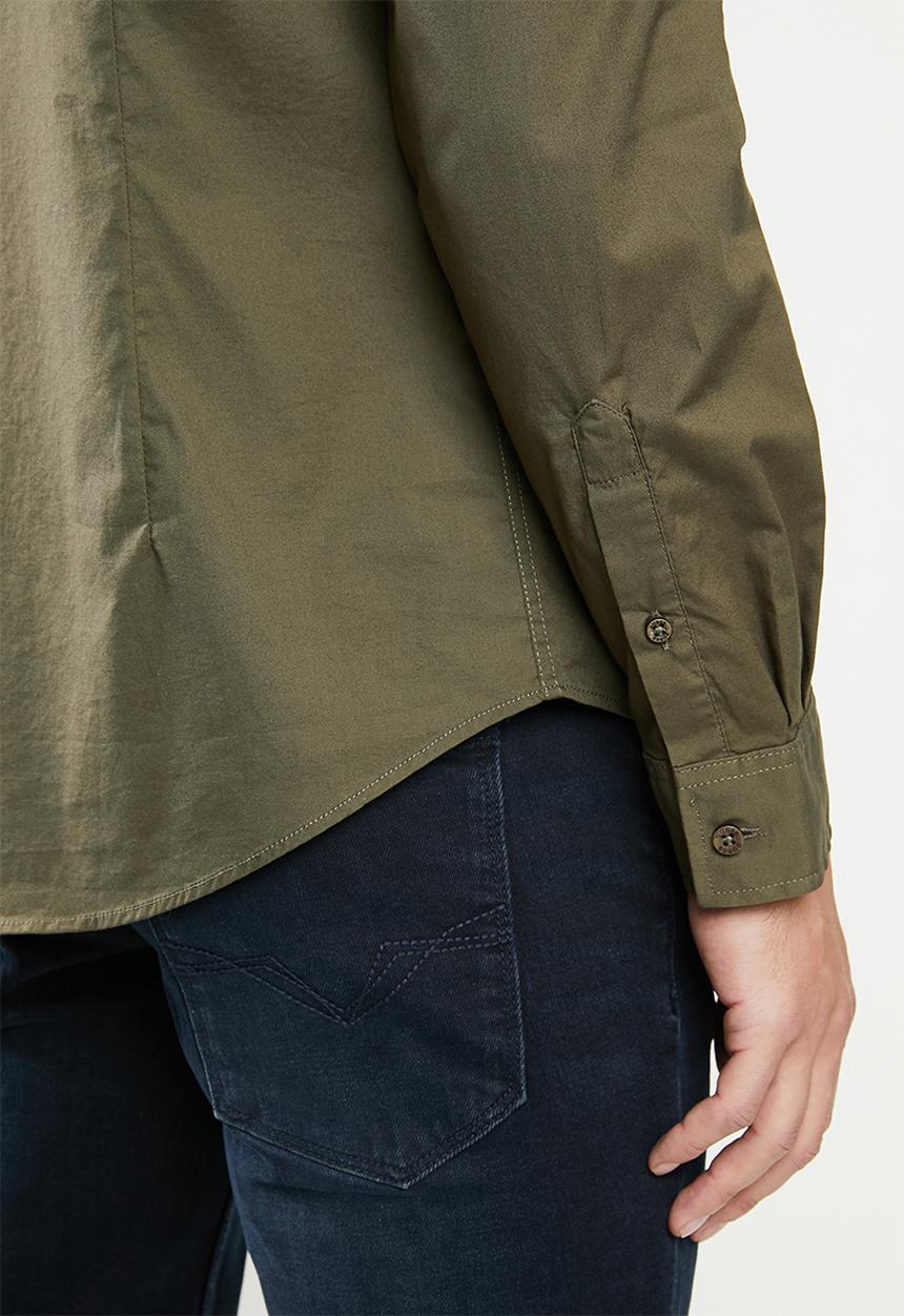 GUESS - Long sleeve Guess core poplin shirt - olive