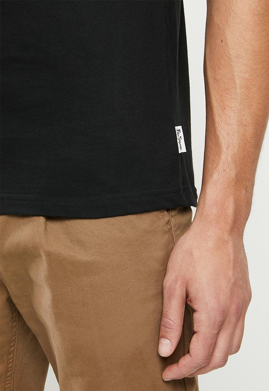 Ben Sherman - Squares slogan tee - black