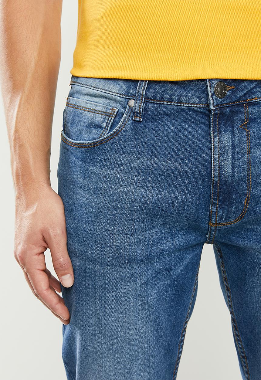 GUESS - Slim straight jeans - mid washed blue