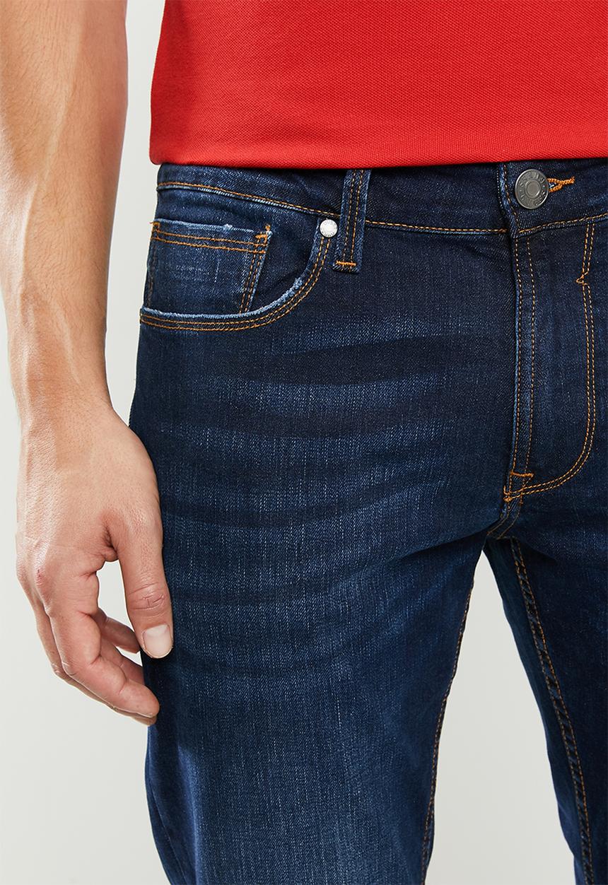 GUESS - Dark wash slim straight - mid blue
