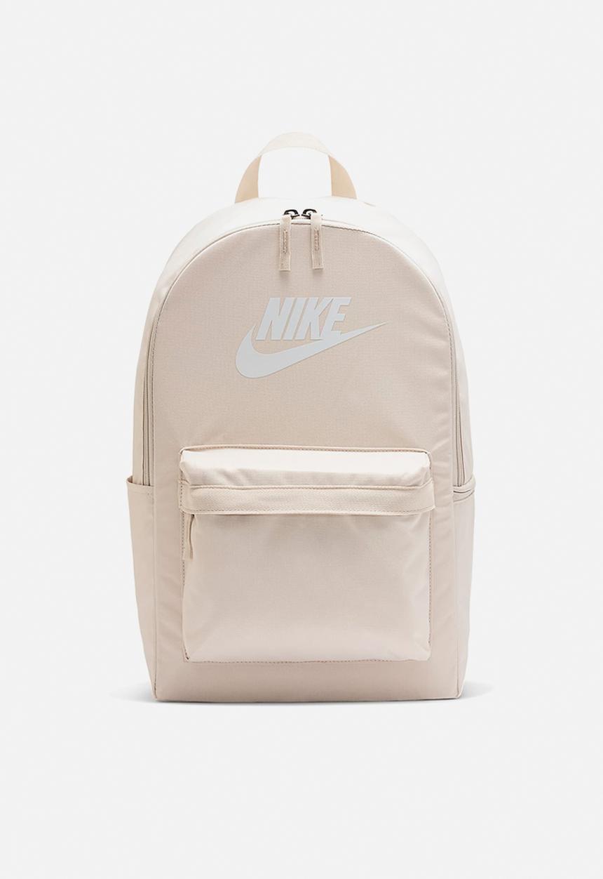 Nike - Nk heritage bkpk - 2.0 - lt orewood brn/lt orewood brn/white