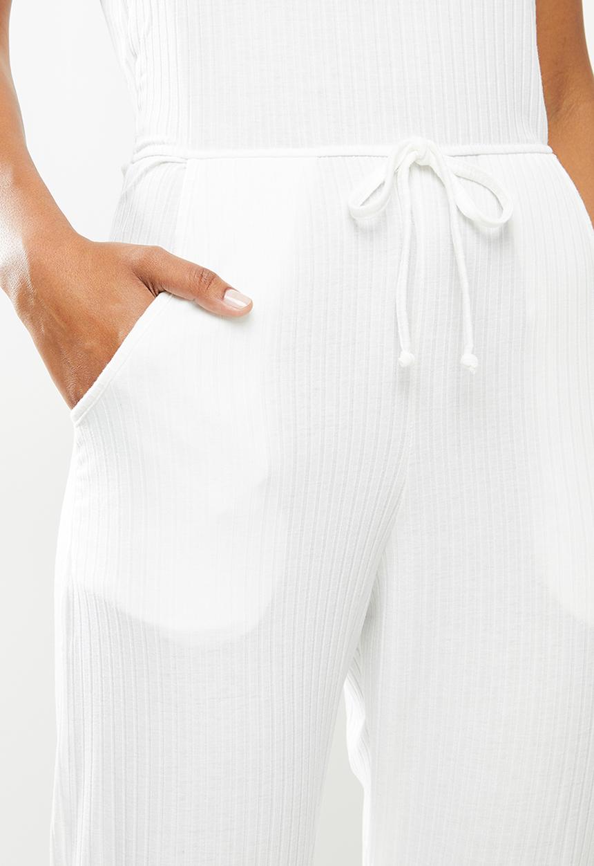 Missguided - Rib sleeveless jogger tie waist jumpsuit - cream 