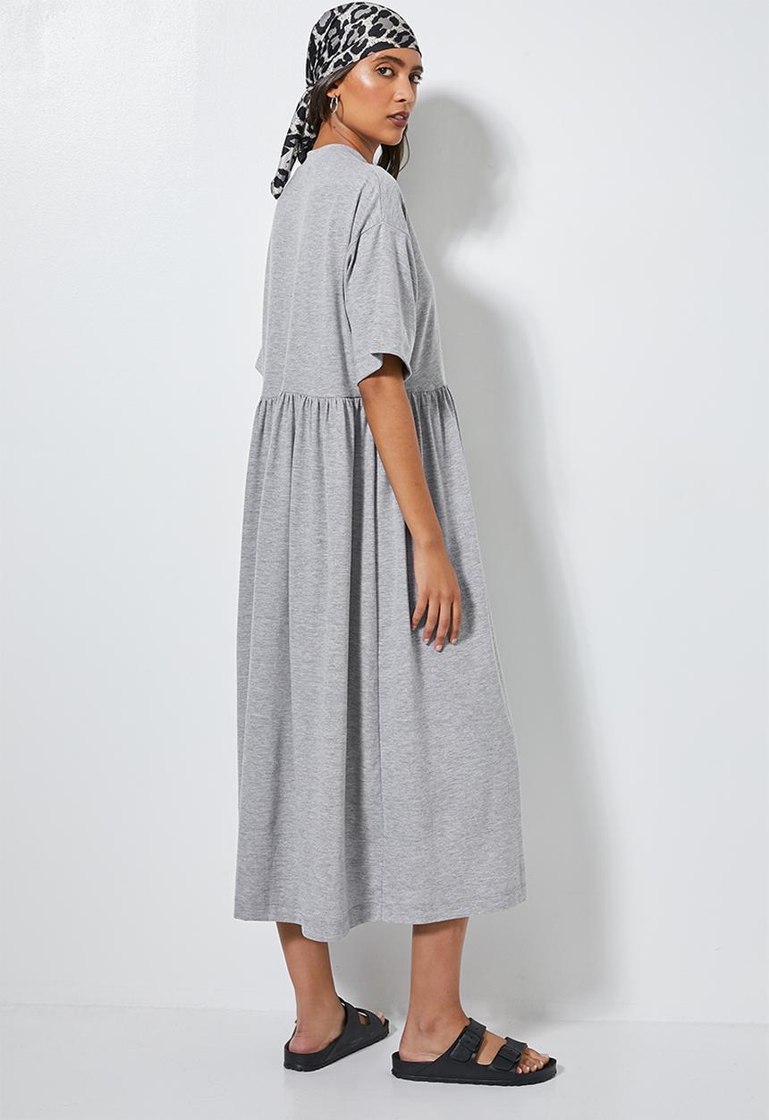 Superbalist - Babydoll T-shirt dress - grey 
