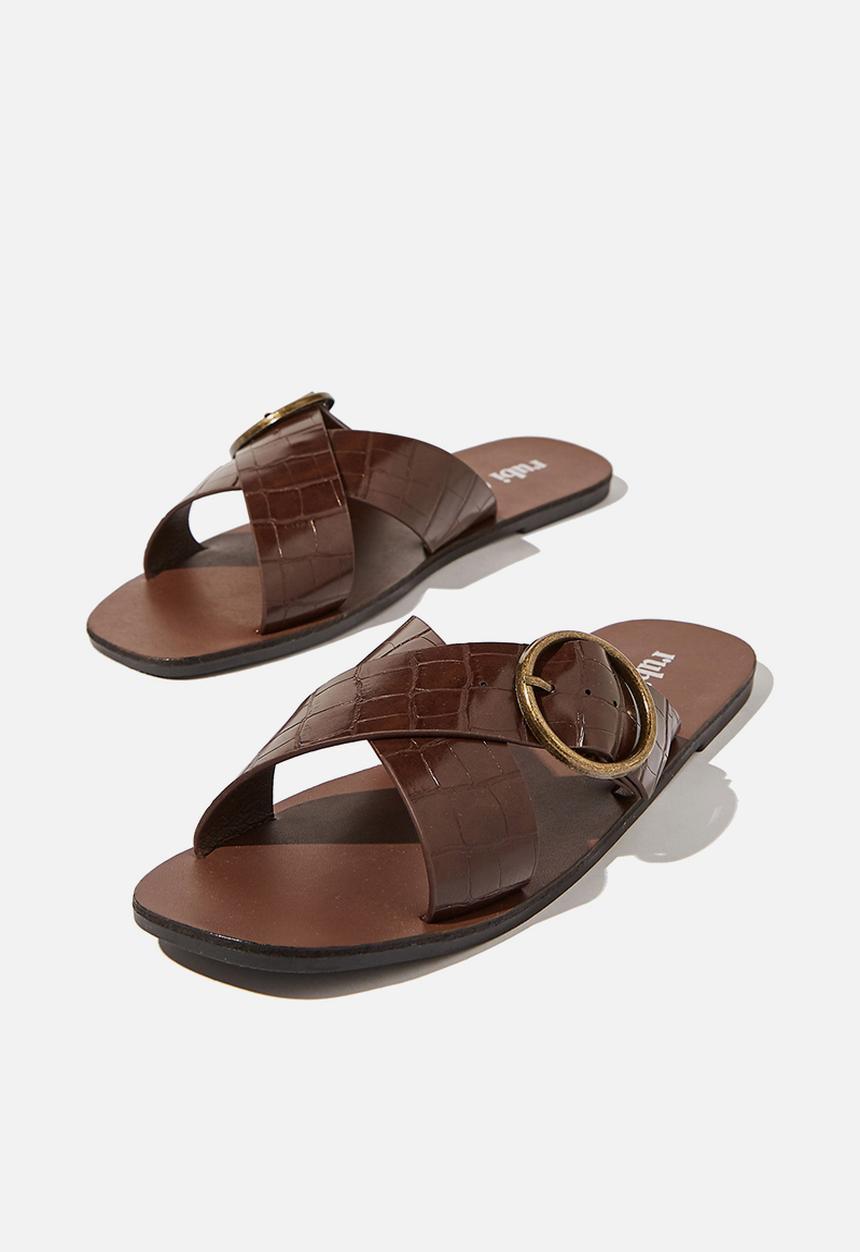 Cotton On - Freya xover buckle slide - choc