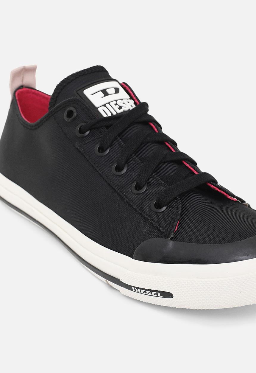 Diesel  - S-astico low cut w sneakers - black