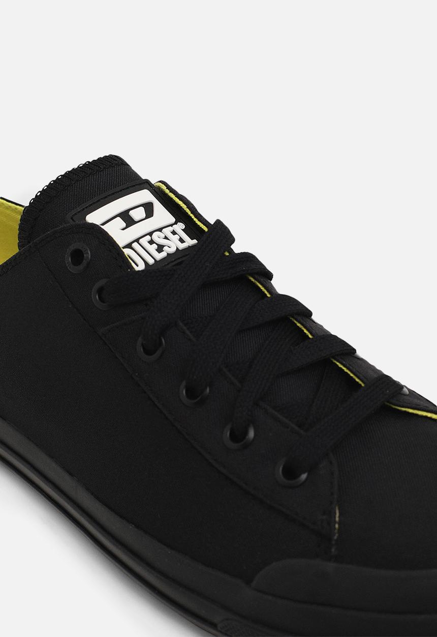 Diesel  - S-astico low  cut sneakers - black